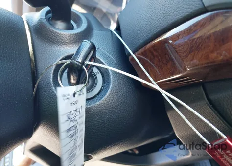 2012 Honda Accord 3.5 Ex-L z USA, uszkodzony, nr VIN 1HGCP3F83CA037017